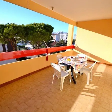 Bright And Spacious Vacation Near The Appartamento