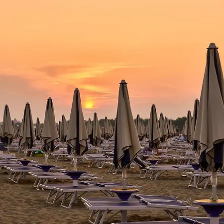 Appartamento Bright And Spacious Vacation Near The