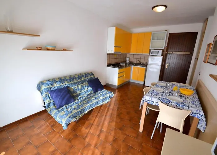 Apartment Bright And Spacious Vacation Near The