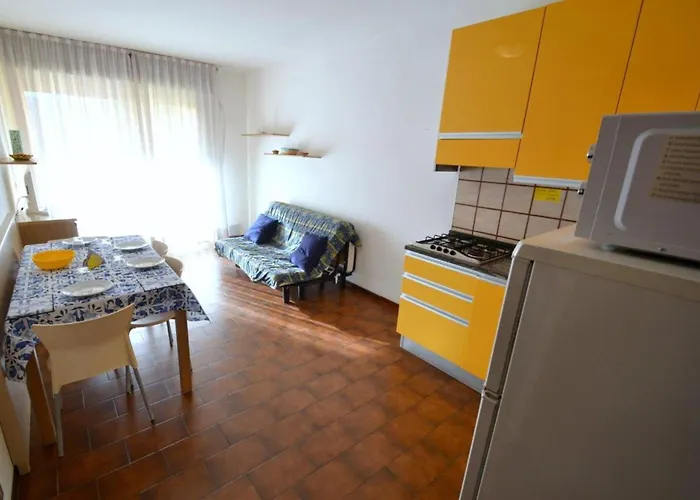 Bright And Spacious Vacation Near The Apartment *